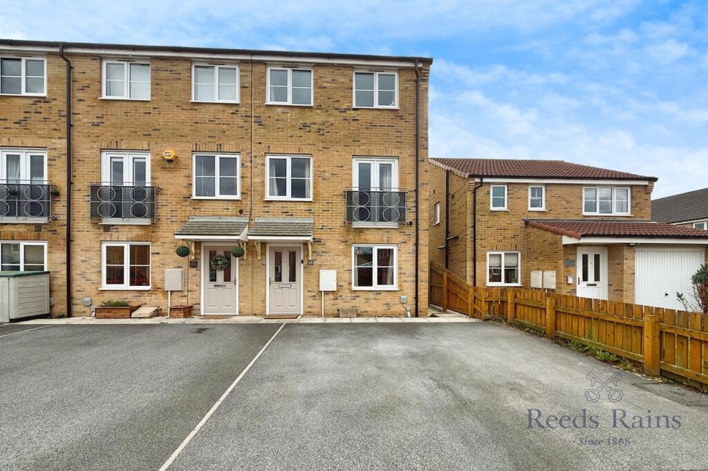 Main image of property: Palm House Drive, Selby, North Yorkshire, YO8