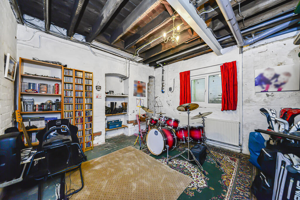 Additional property image - Gough Road, Edgbaston