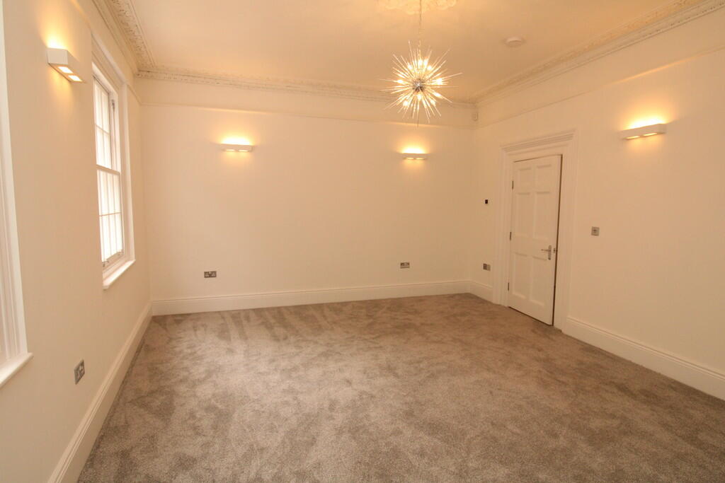 Additional property image - 49 Lee Crescent