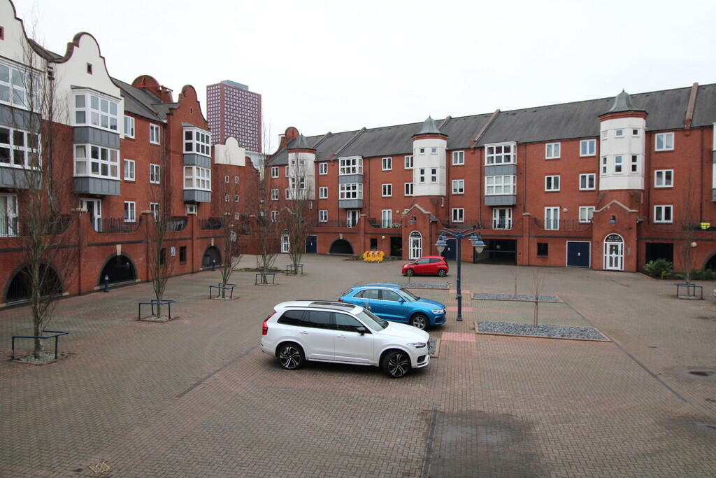 Additional property image - Sargent House, Symphony Court