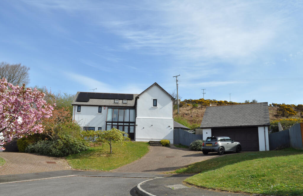 Main image of property: 8 Atlantic Haven, Llangenith, Gower, Swansea, Sa3 1ah