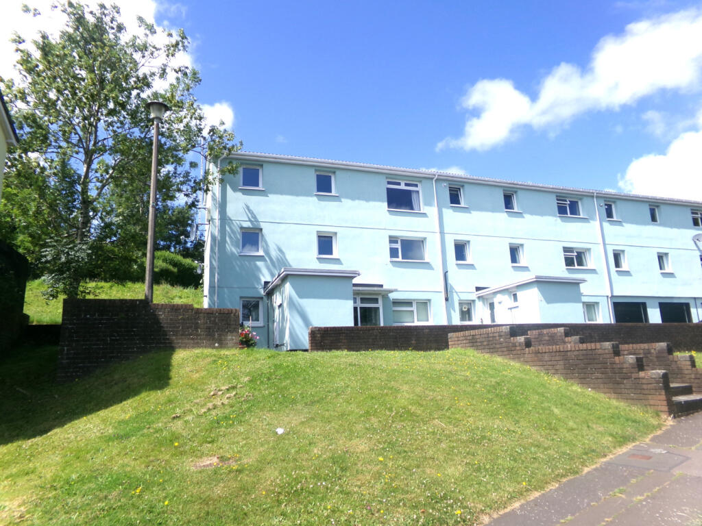 Main image of property: Fairwood Road West Cross Swansea Sa3 5je