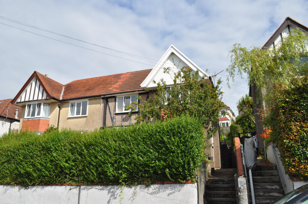 Main image of property: Lon Cadog Sketty Swansea Sa2 0ts