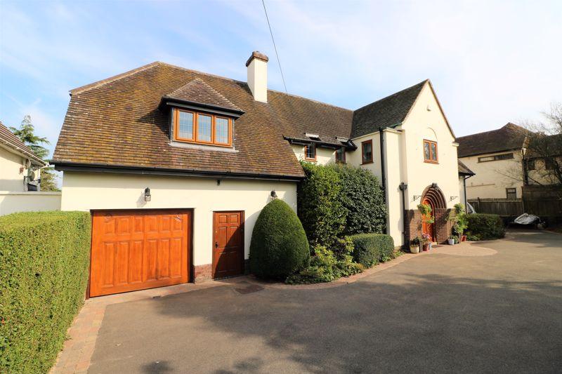 4 bedroom detached house for sale in Longwood Road, Aldridge , WS9