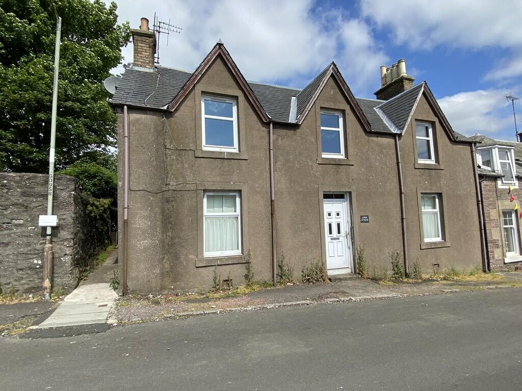 3 bedroom flat for sale in Stirling Street, Blackford, Auchterarder, PH4