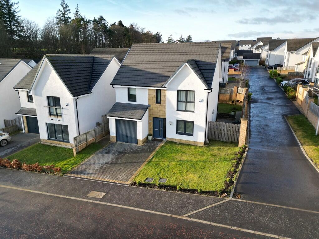 4 bedroom detached house for sale in Cypress Court, Auchterarder, PH3