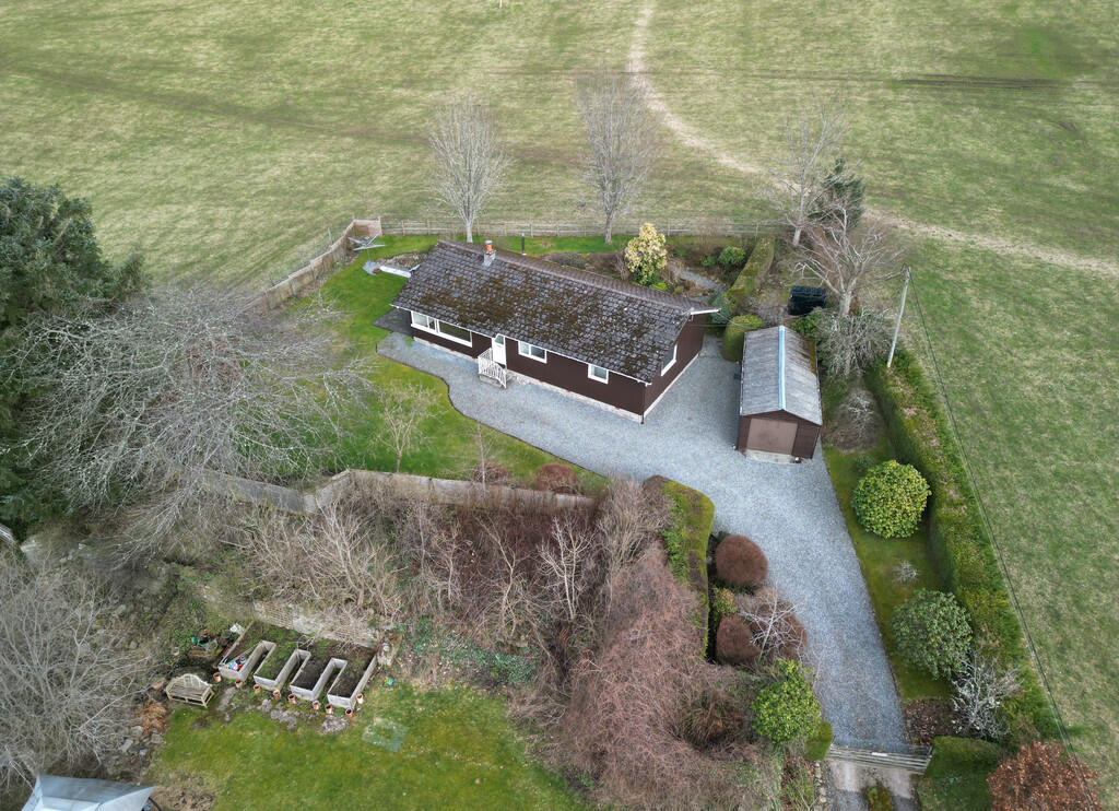 3 bedroom detached bungalow for sale in Croftinloan, Pitlochry, PH16