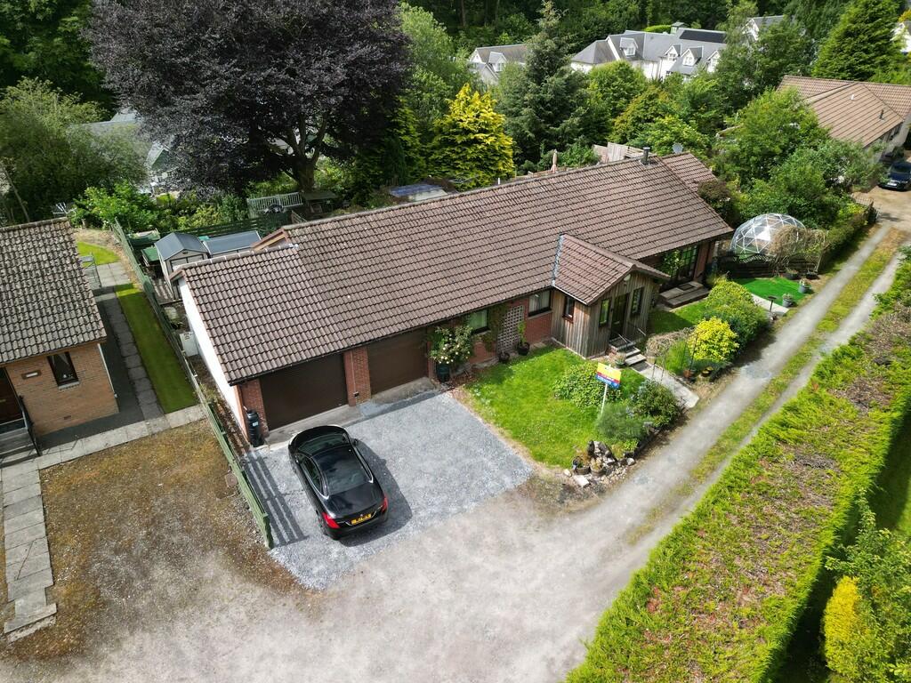 4 bedroom detached bungalow for sale in Dysart Brae, Pitlochry, PH16