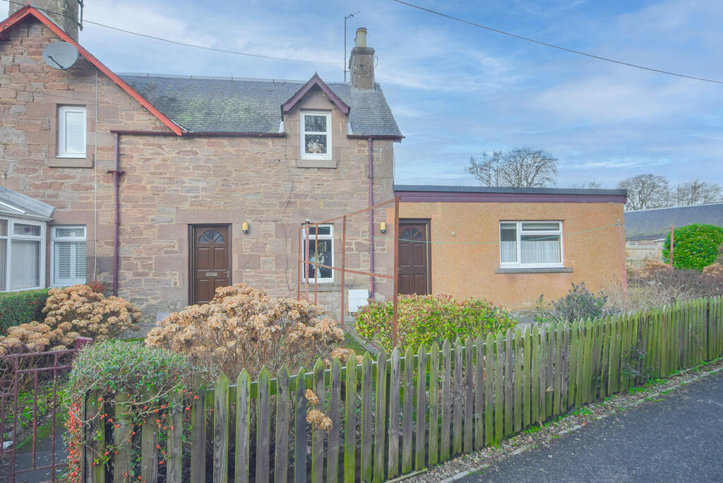 2 bedroom end of terrace house