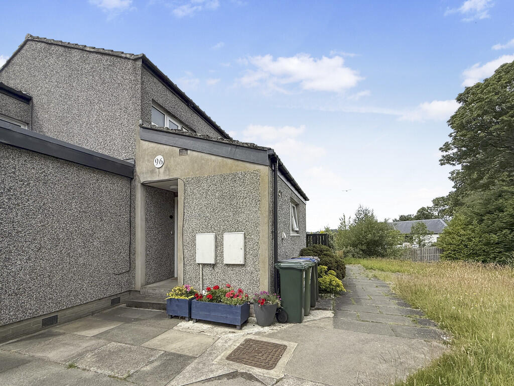 3 bedroom terraced house