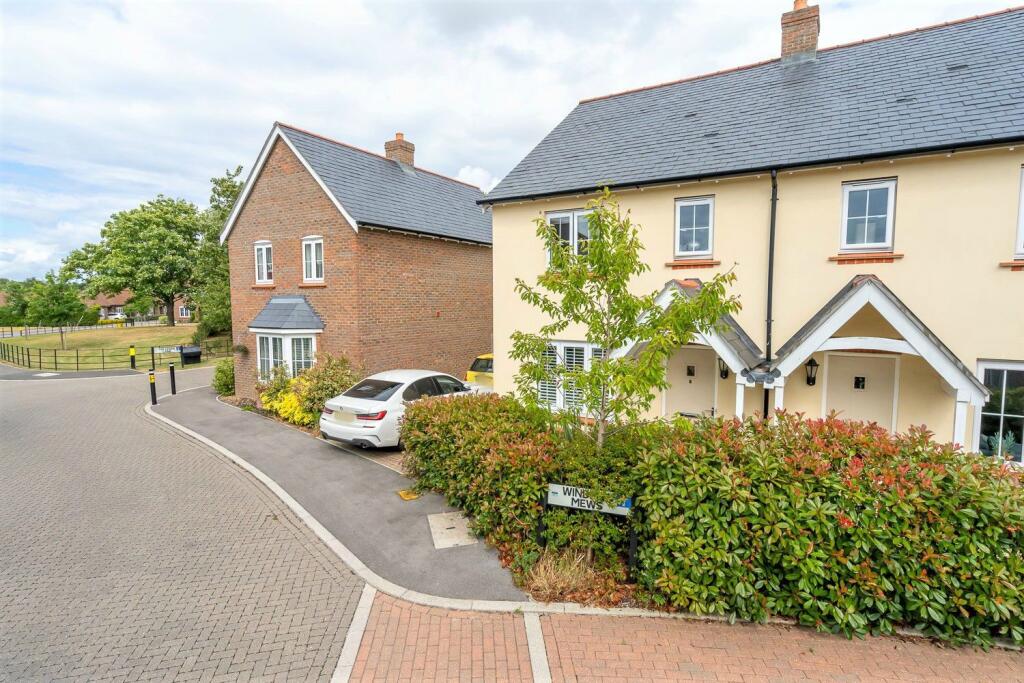 Main image of property: Windmill Mews, Barnham