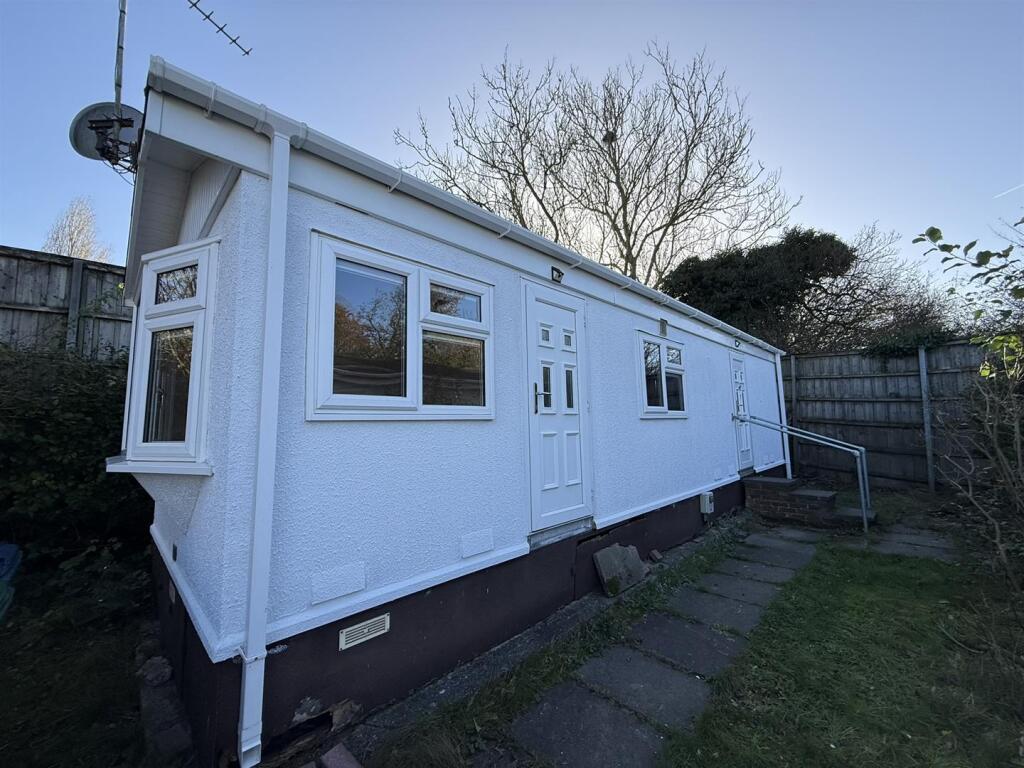 Main image of property: Barnet Lane, Elstree