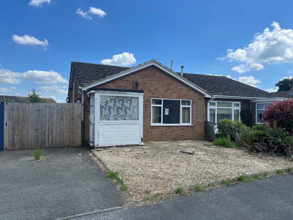 Main image of property: Raymond Road, Bicester