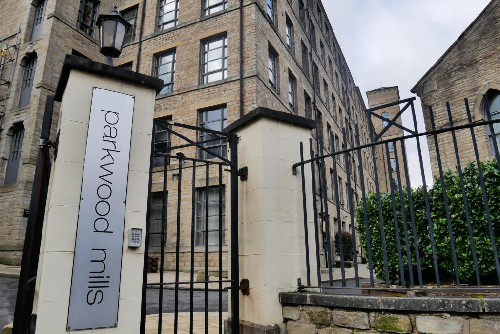 Main image of property: Quarry Bank Mill, Stoney Lane, Longwood, Huddersfield, West Yorkshire, HD3
