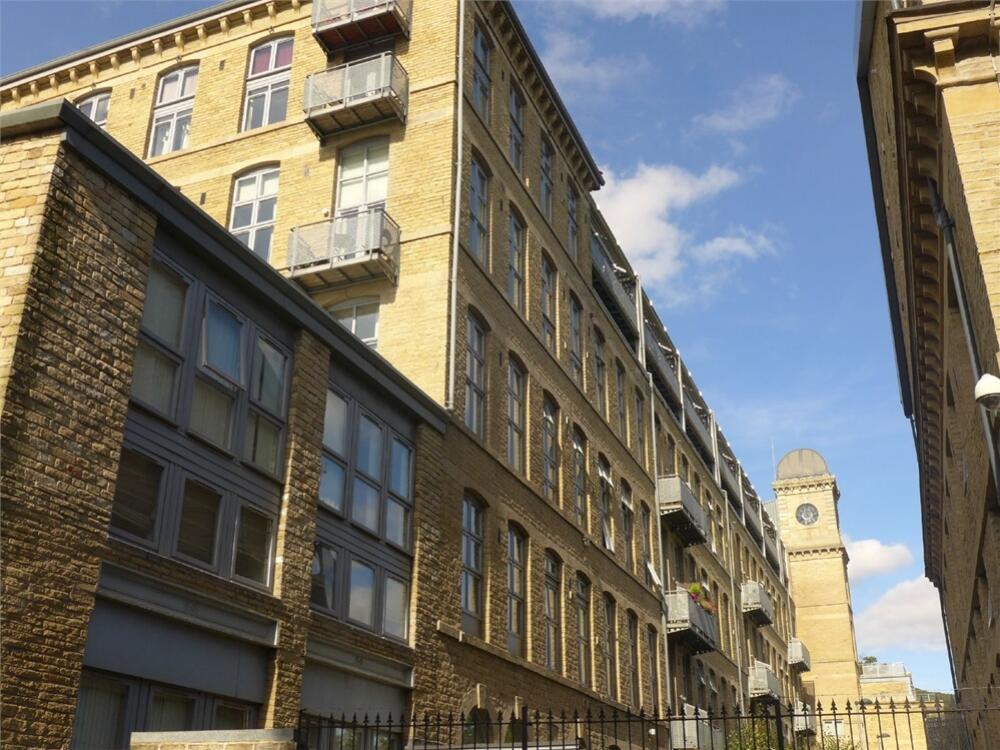 Main image of property: Apartment 401, Valley Mills, Park Road, Elland, HX5 9GZ
