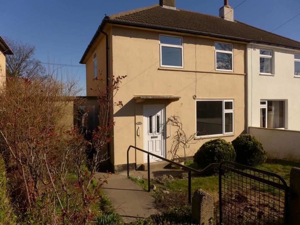 Main image of property: 16 Aldonley, Almondbury, Huddersfield