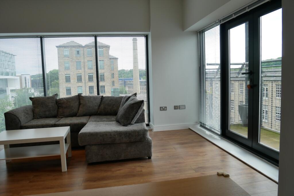 Main image of property: 1535 The Melting Point3, Commercial Street, Huddersfield, West Yorkshire, HD1