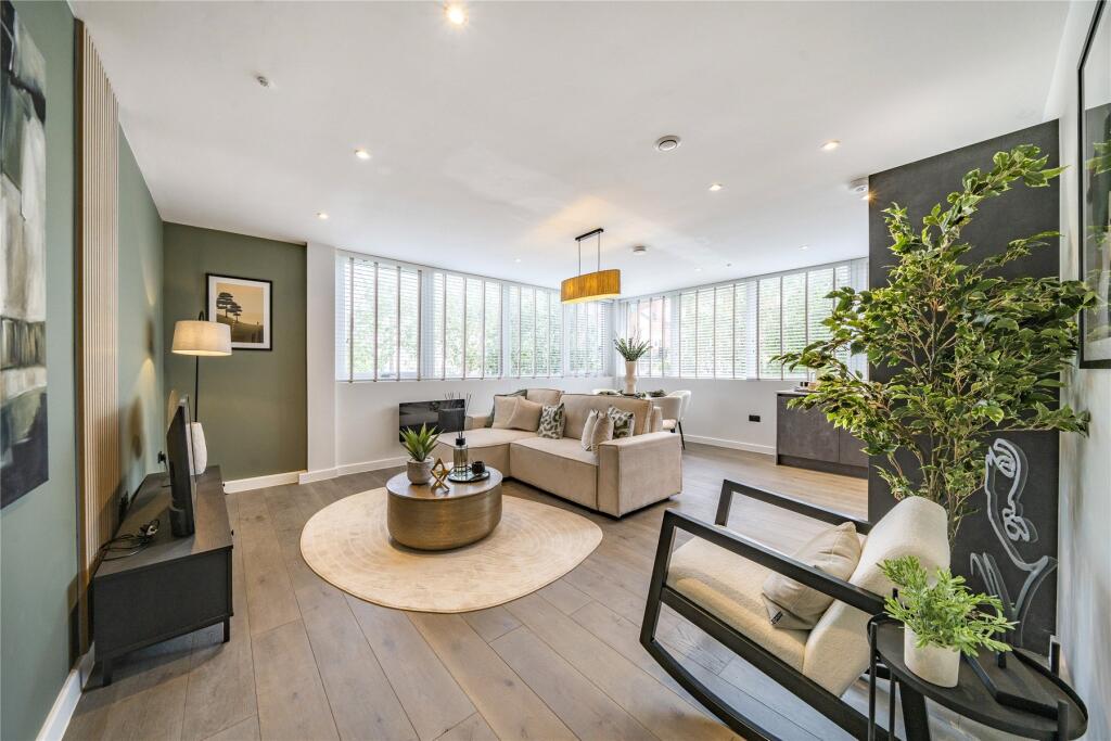Main image of property: Rosemount Avenue, West Byfleet, Surrey, KT14
