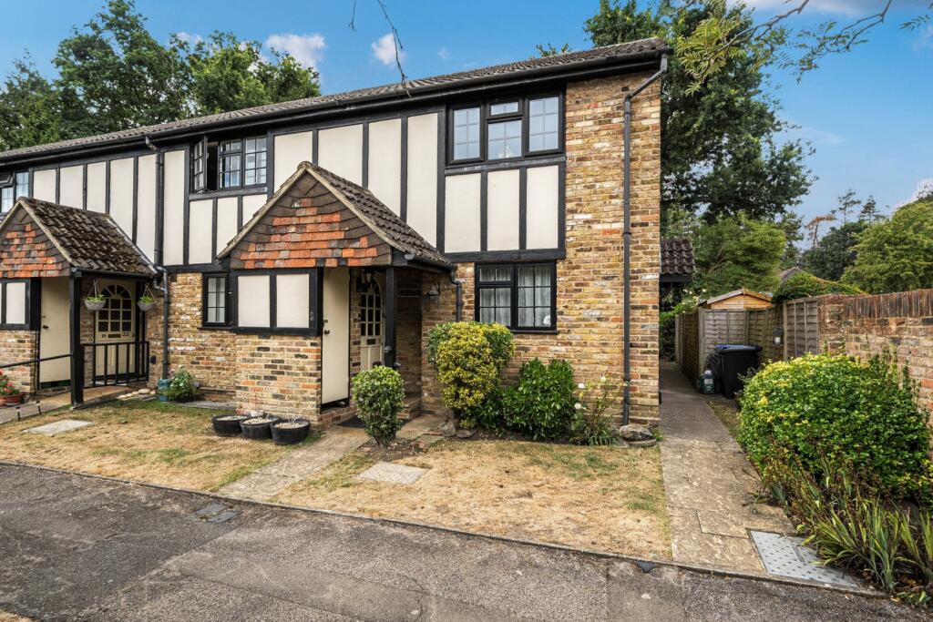 Main image of property: Limebush Close, New Haw, Addlestone, Surrey, KT15