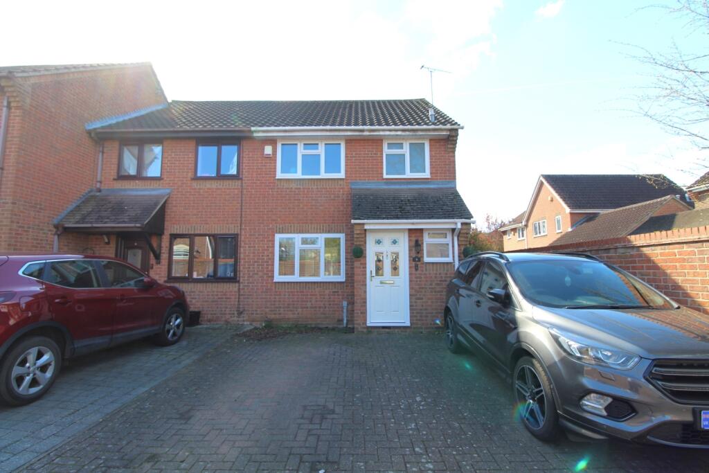 Main image of property: Sunnyside, Langdon Hills, Basildon, SS16 6TF