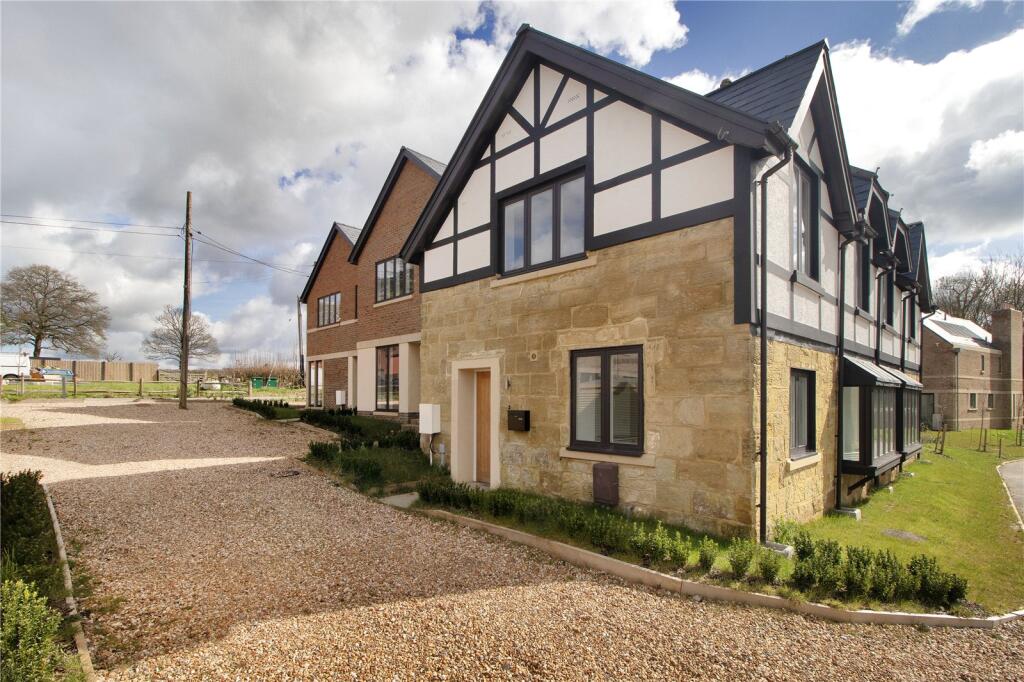 Main image of property: The Coach House, Ardingly Road, Lindfield, Haywards Heath, RH16