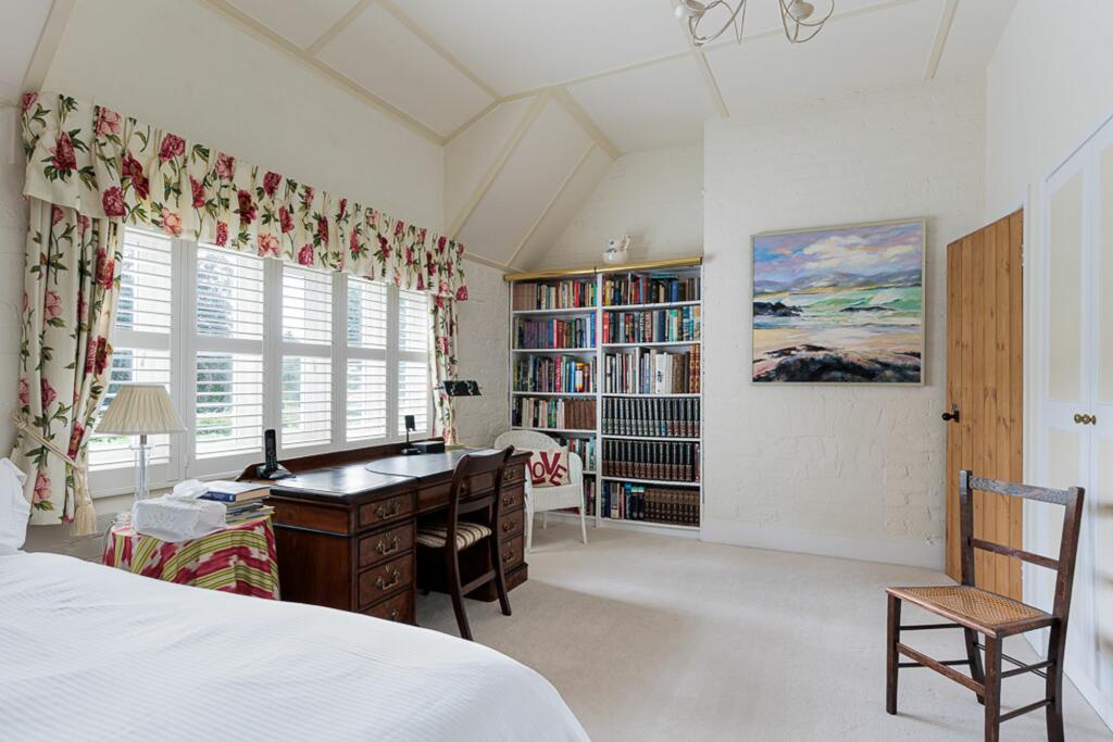 Additional property image - Cock Lane, Great Budworth, CW9