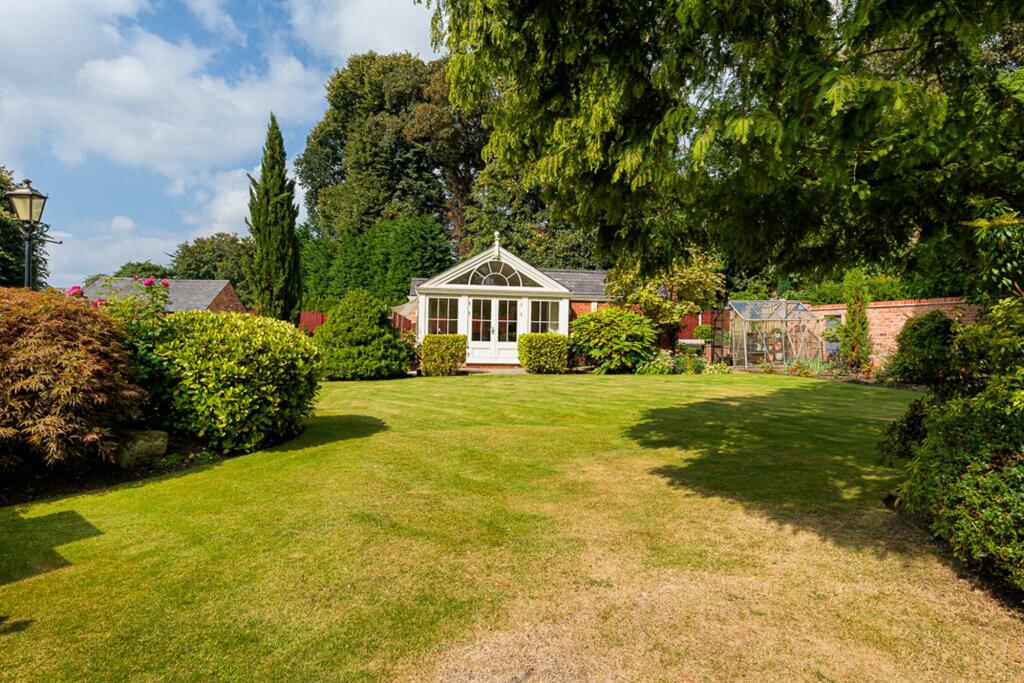 Additional property image - Cock Lane, Great Budworth, CW9
