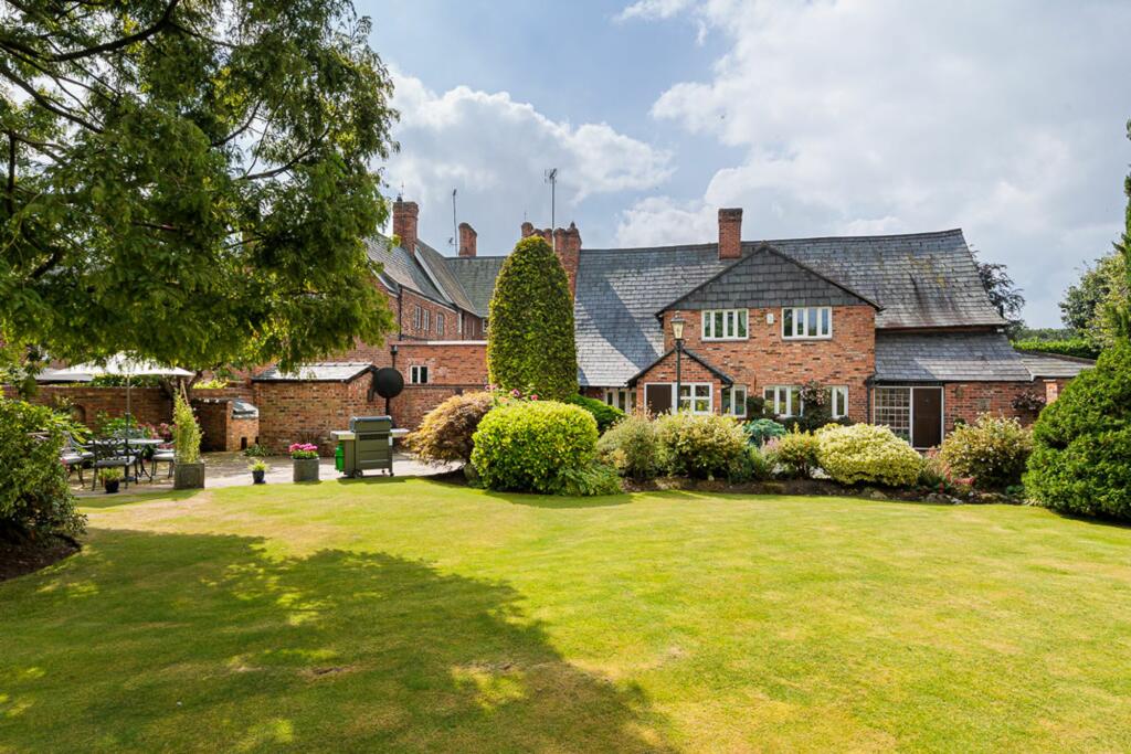 Additional property image - Cock Lane, Great Budworth, CW9