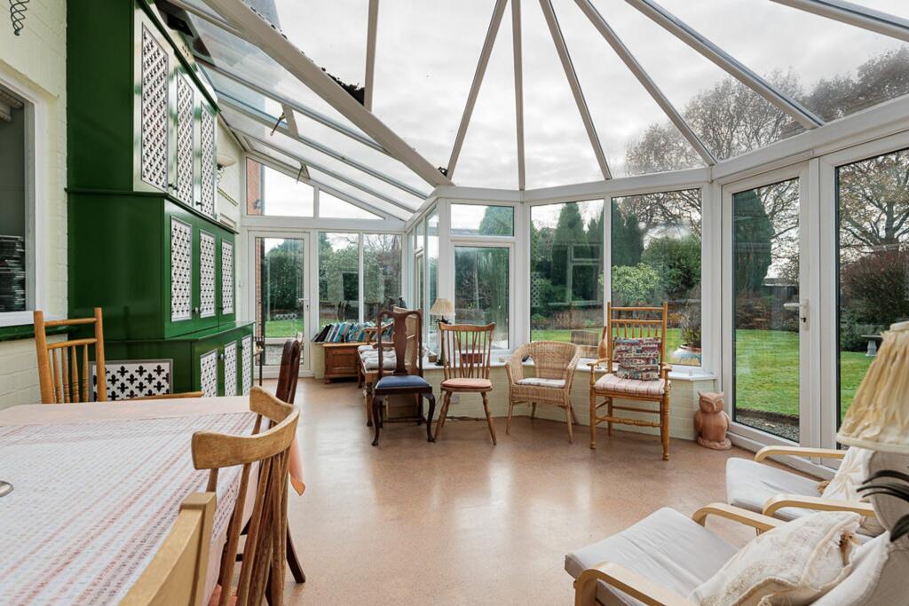 Additional property image - Smithy Lane, Great Budworth, CW9