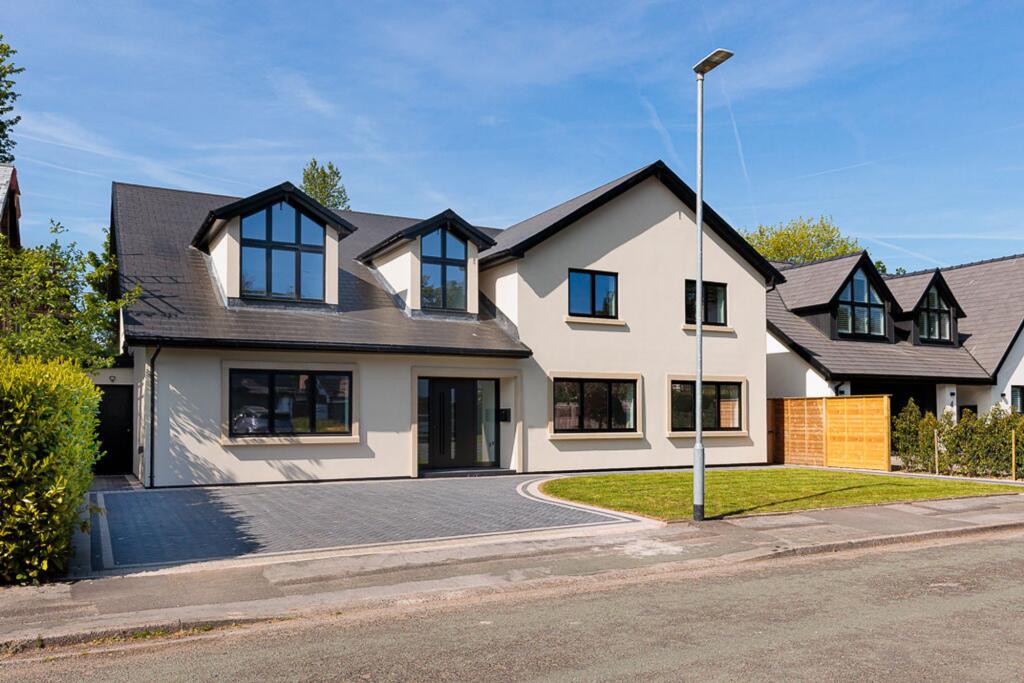 Main image of property: Oakleigh, Knutsford, WA16