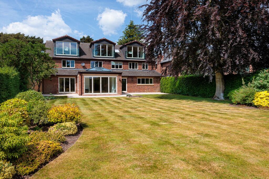 Main image of property: Goughs Lane, Knutsford, WA16