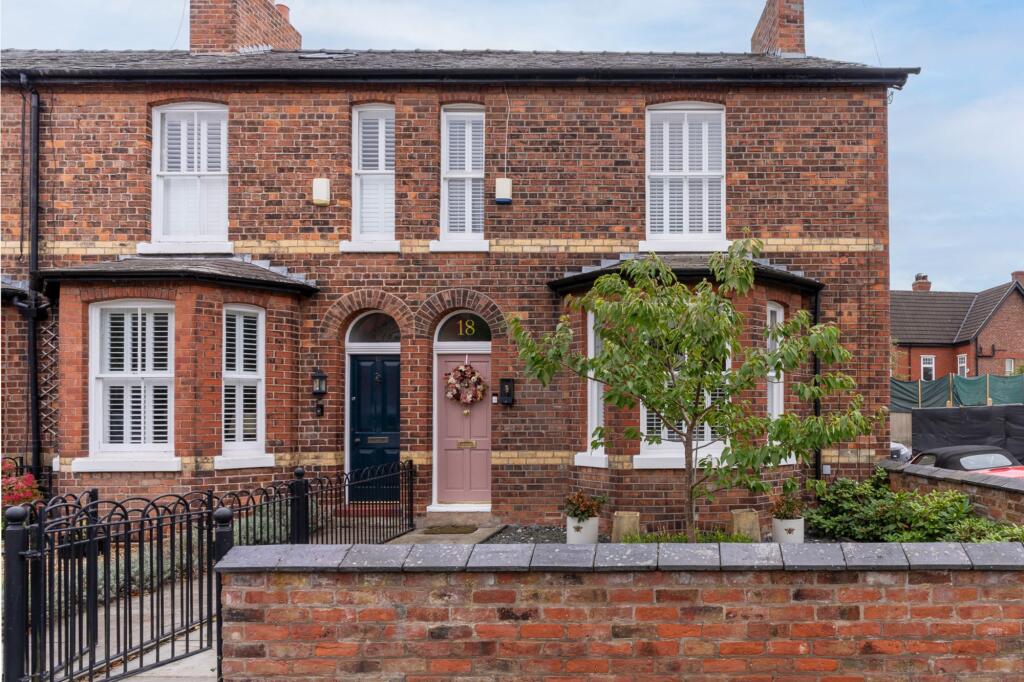 Main image of property: Bexton Road, Knutsford, WA16