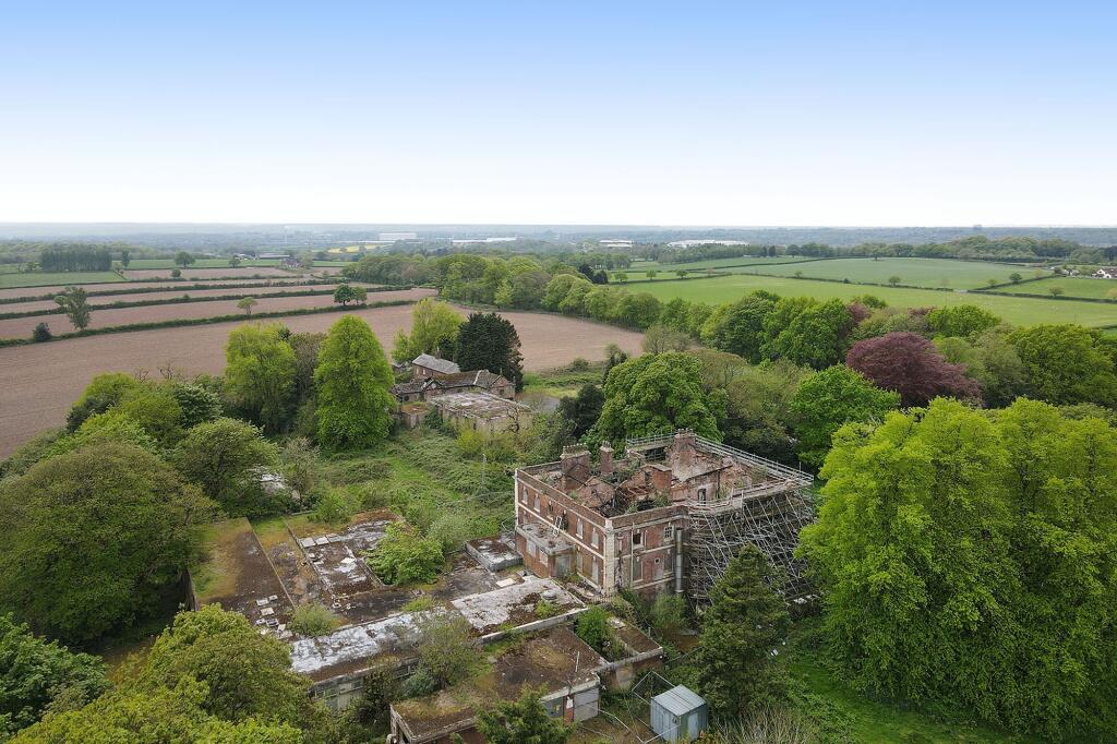 Main image of property: Daresbury Lane, Daresbury, WA4