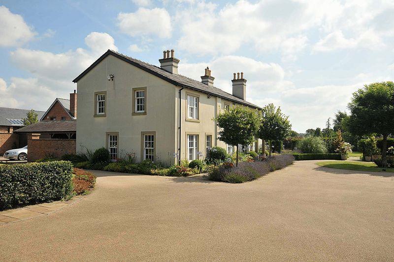 5 bedroom country house for sale in Golborne Lane, High Legh, WA16
