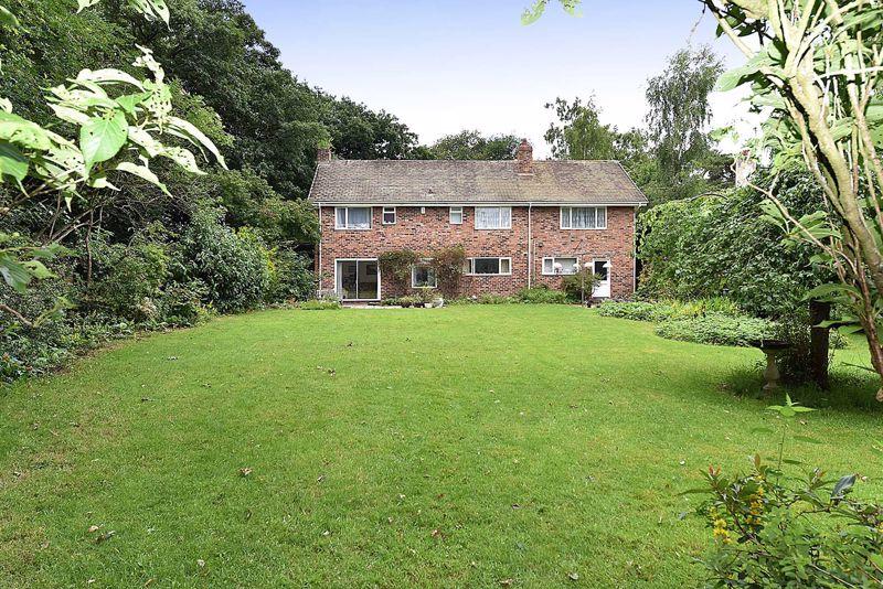 4 bedroom detached house for sale in Goughs Lane, Knutsford, WA16