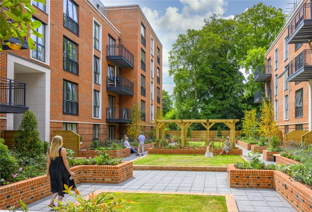 2 bedroom apartment for sale in Lancelot Apartments, Knights Quarter, Winchester, Hampshire, SO22