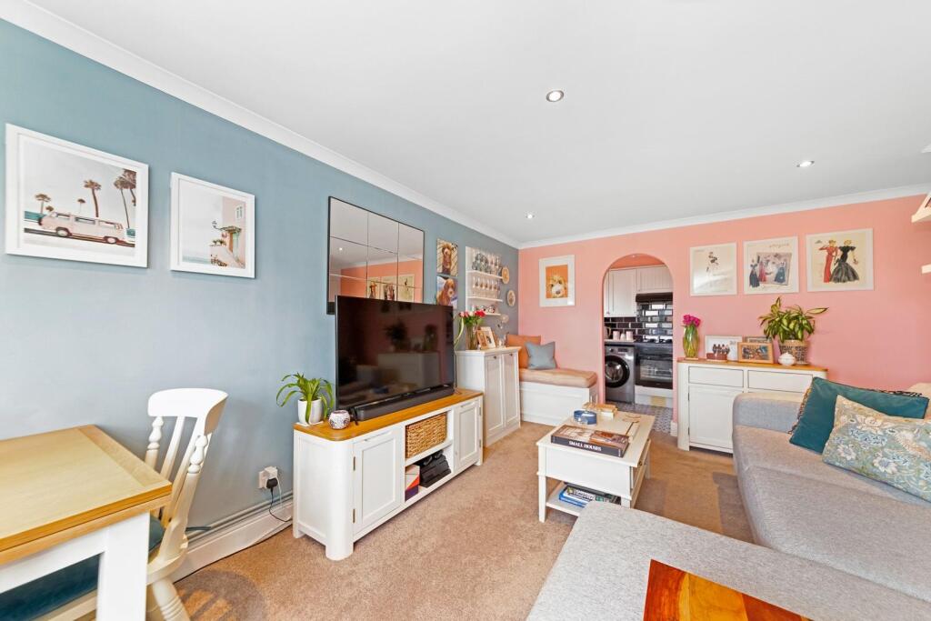 Main image of property: Burnt Ash Hill, Lee, London