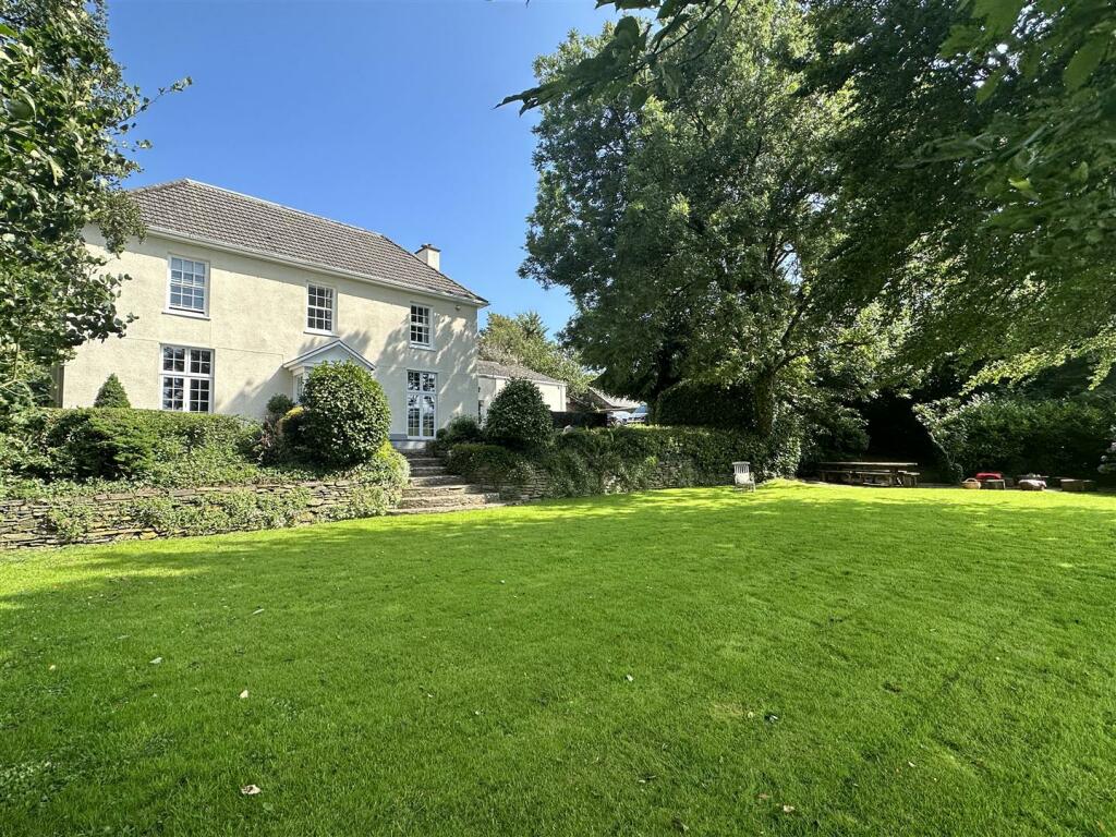 5 bedroom detached house for sale in Goodleigh, Barnstaple, EX32