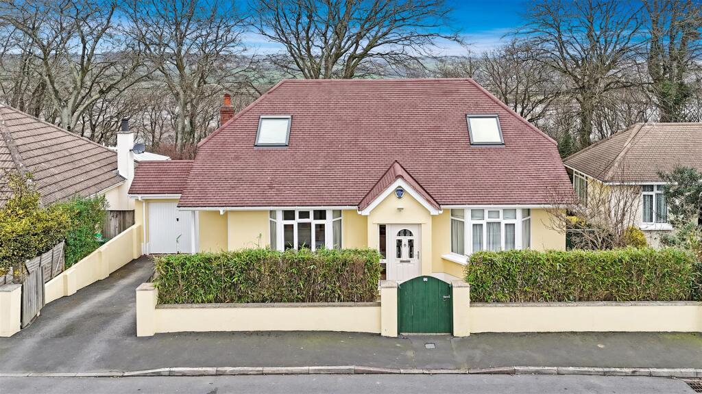 Main image of property: Park Avenue, Sticklepath, Barnstaple