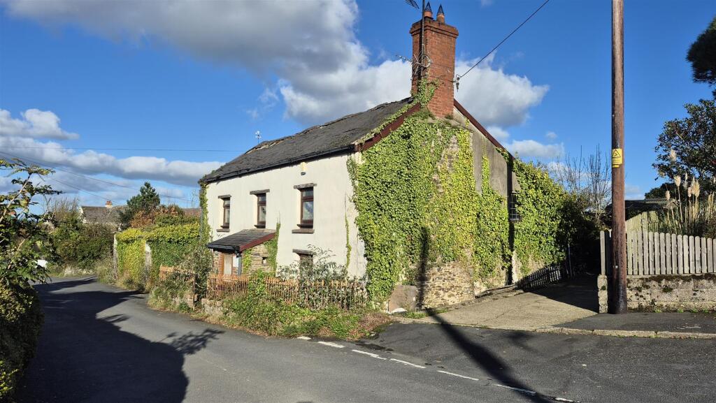 Main image of property: Yelland, Barnstaple