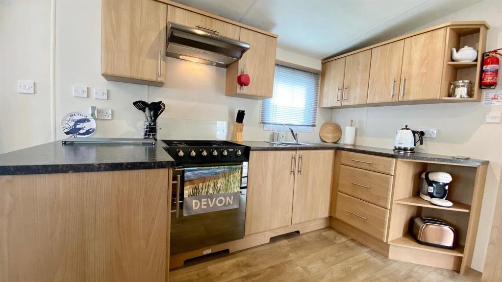 2 bedroom park home for sale in Braunton Road, Ashford, Barnstaple, EX31
