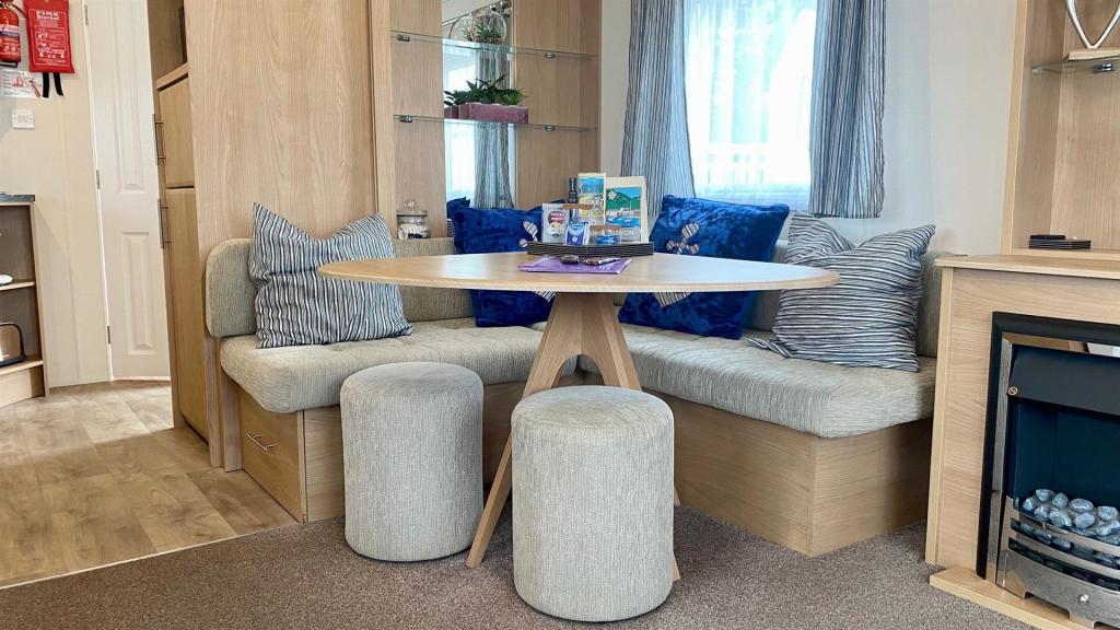 2 bedroom park home for sale in Braunton Road, Ashford, Barnstaple, EX31