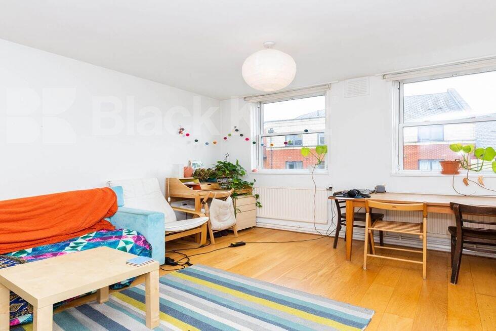 Main image of property: Tollington Way, Holloway N7