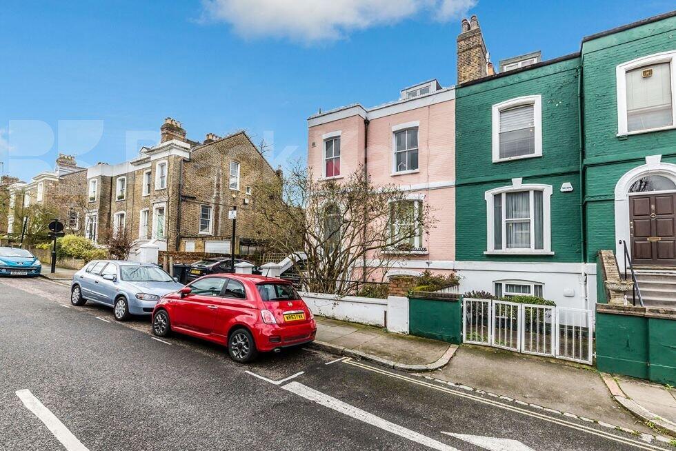 Main image of property: Beacon Hill, Caledonian Road N7