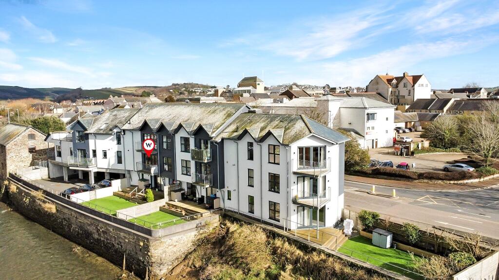 Main image of property: Brunswick Wharf, North Walk, Barnstaple, Devon, EX31