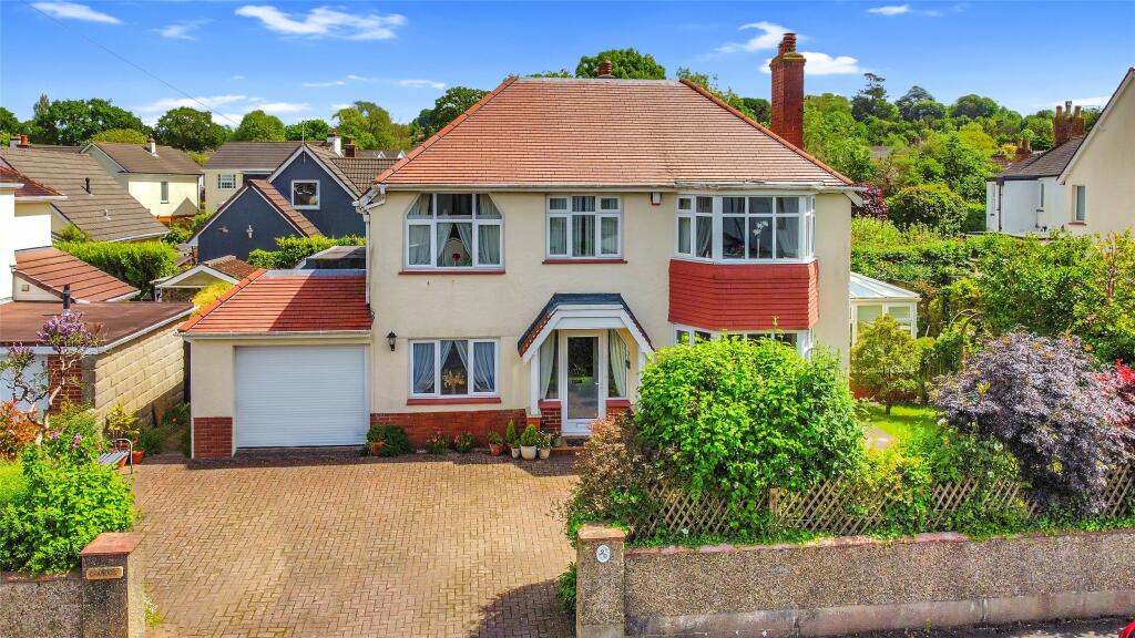 5 bedroom detached house for sale in Hillcrest Road, Barnstaple, Devon