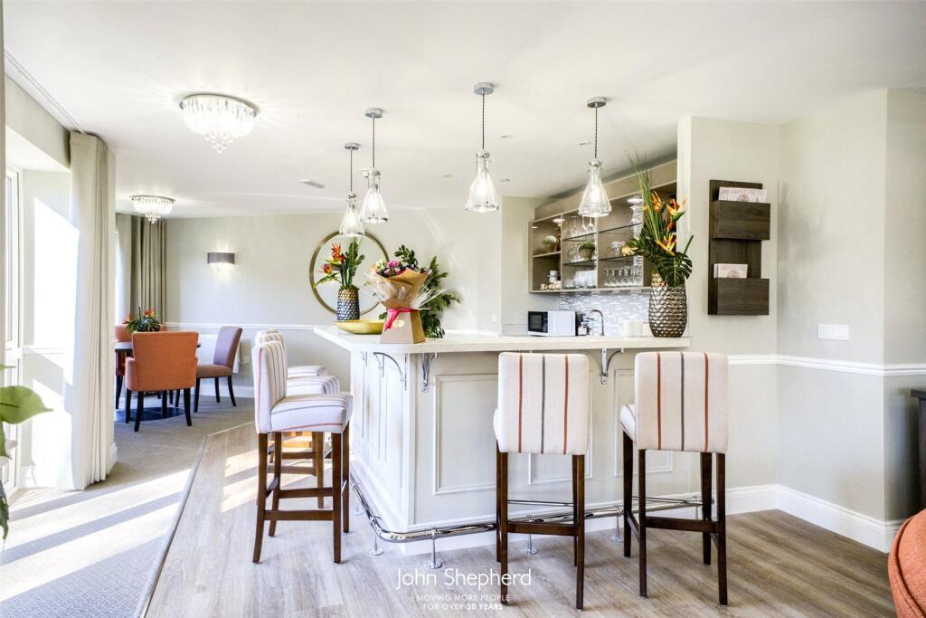 Additional property image - Stratford Road, Shirley, Solihull, West Midlands, B90
