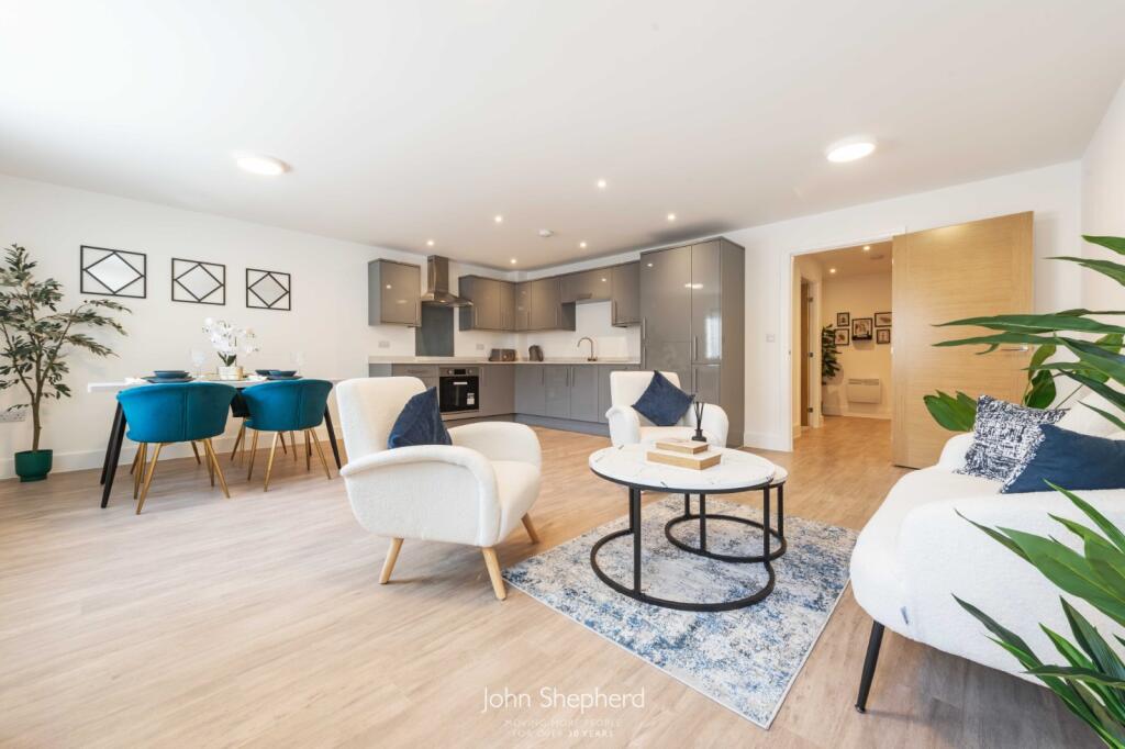 Main image of property: Blossomfield Road, Solihull, B91