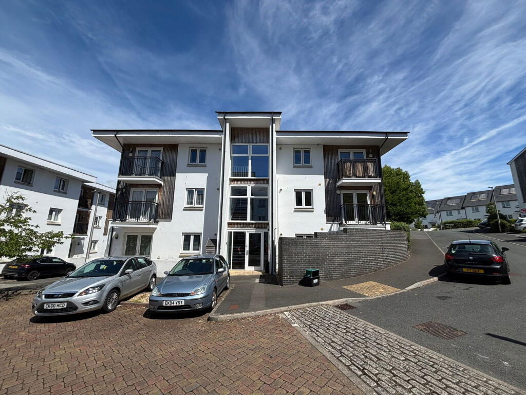 Main image of property: Berkshire Close, Ogwell