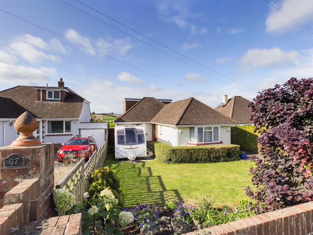 4 bedroom detached bungalow for sale in Aller Park Road, Newton Abbot, TQ12